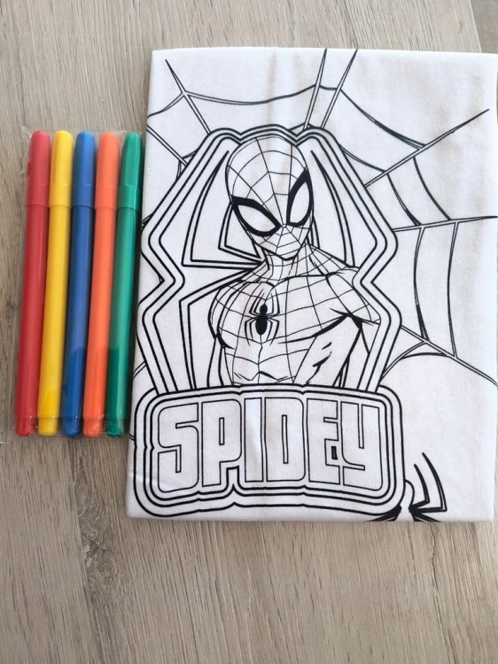 Koszulka do pokolorowania Spider-Man 98-104 + markery do tkanin